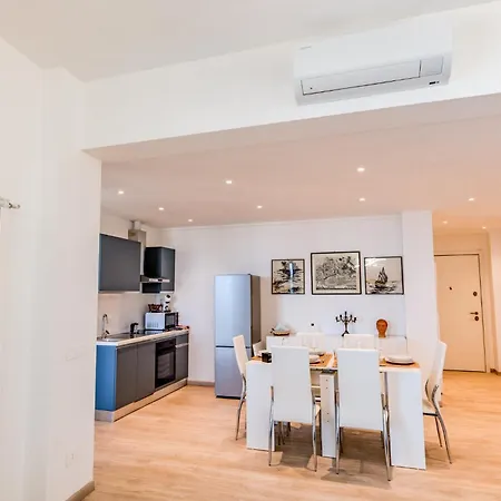 Attico Vista Mare - Free Wifi & Ac - Spiaggia 1 Minuto *