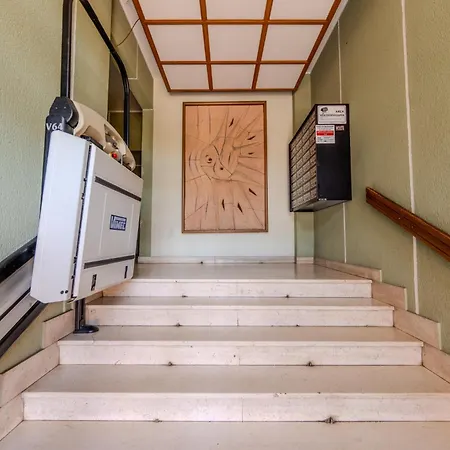 Attico Vista Mare - Free Wifi & Ac - Spiaggia 1 Minuto Savona