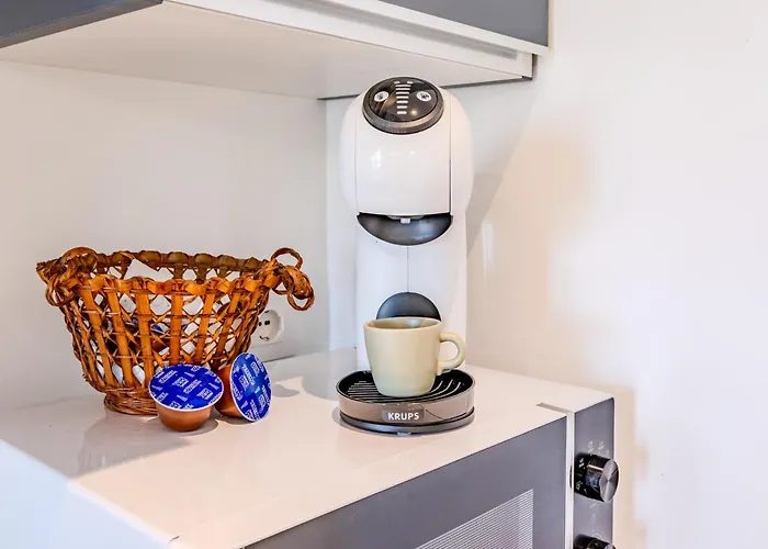 Attico Vista Mare - Free Wifi & Ac - 1 Minuto Savona